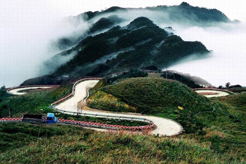 HÀ NỘI -MỘC CHÂU - ĐỈNH PHA LUÔNG 
